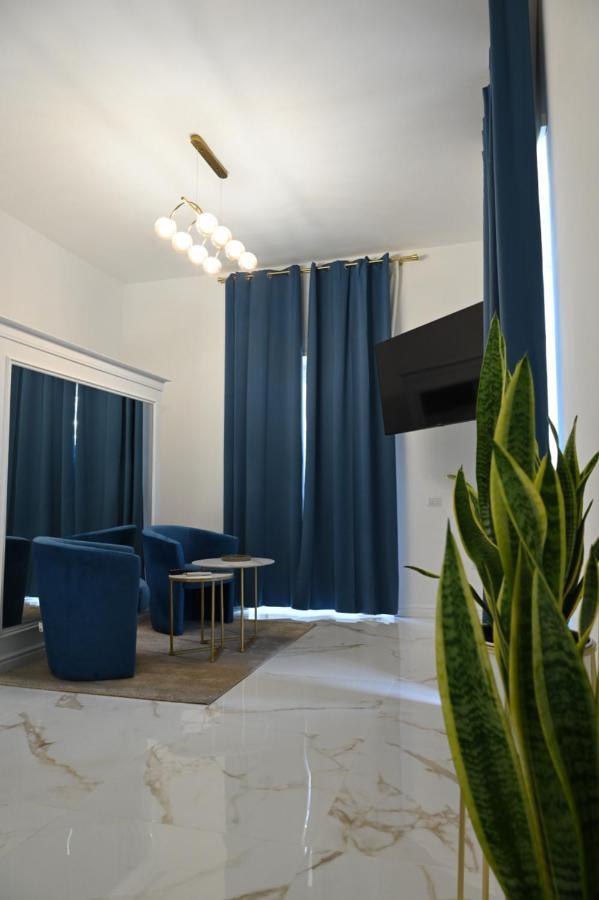 Nm Luxury Suites ポンペイ エクステリア 写真